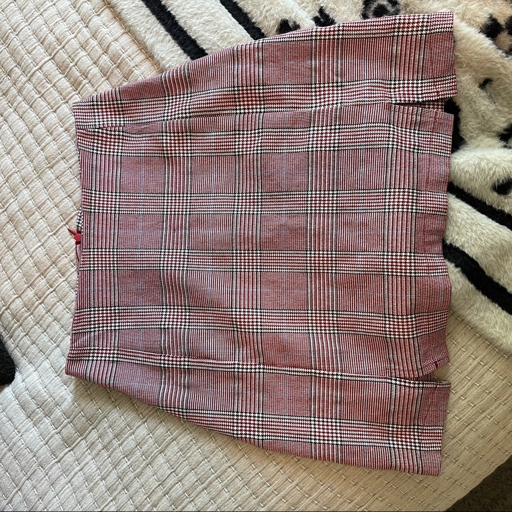 plaid mini skirt